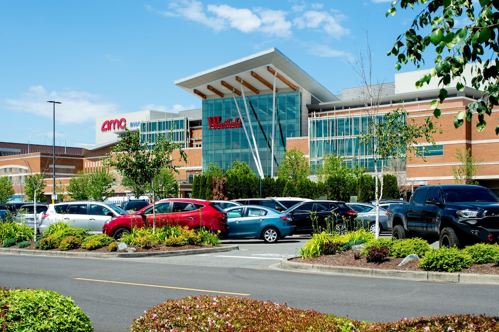 Embassy Suites by Hilton Seattle Tacoma International Airport - photo 66