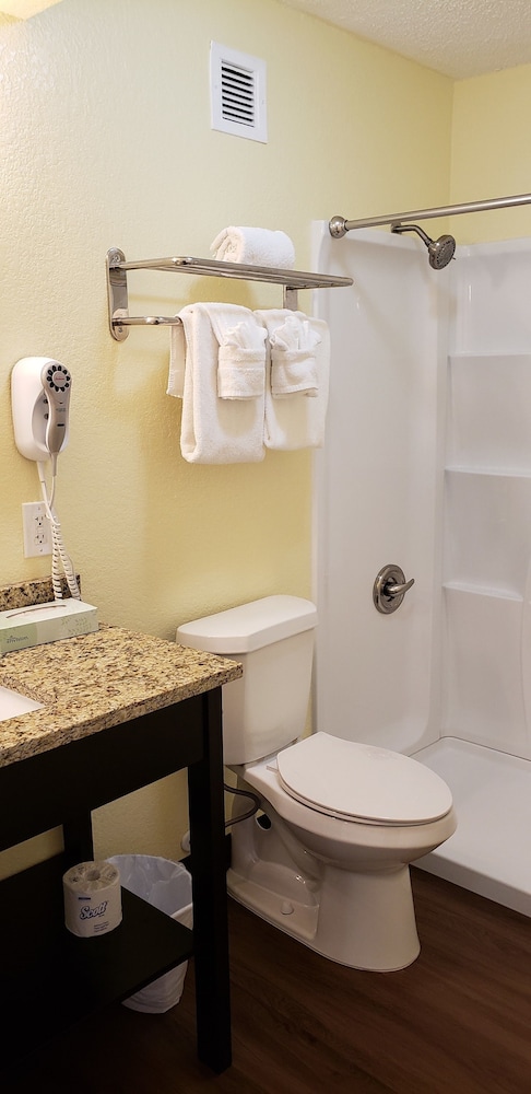 Clearwater Beach Hotel - photo 14