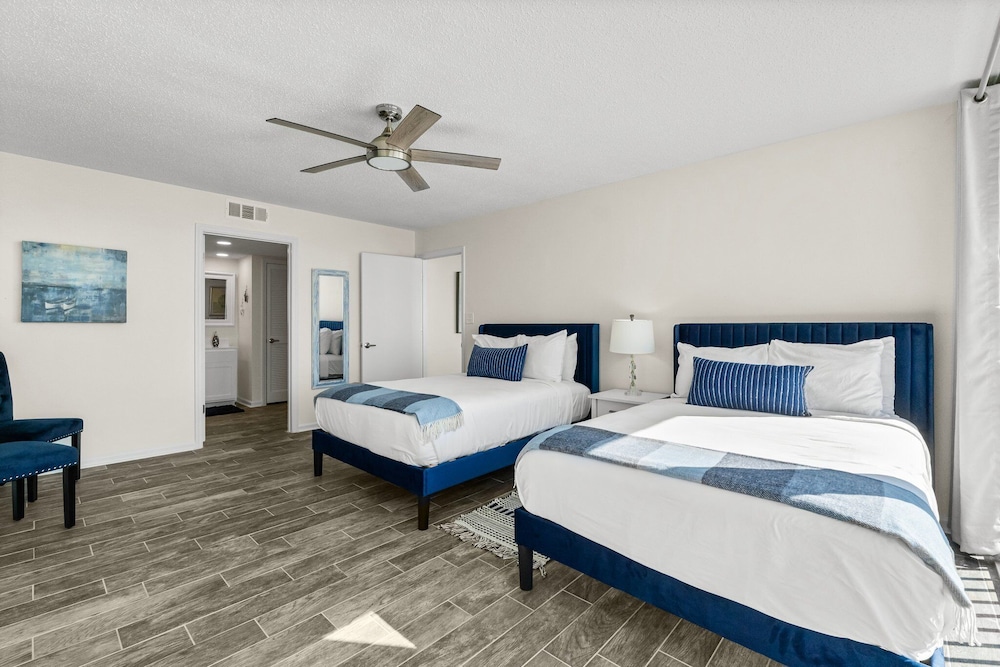 Sandpiper Beacon Beach Resort - photo 154