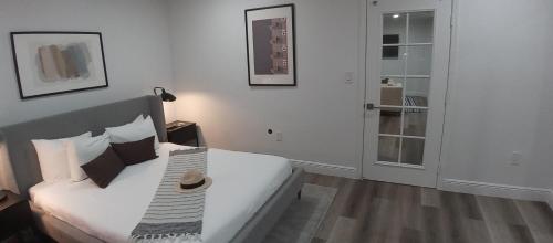 Walk to Everything From The Lofts Suite 205 — 4-Star Luxury Hotel in West Palm Beach, United States