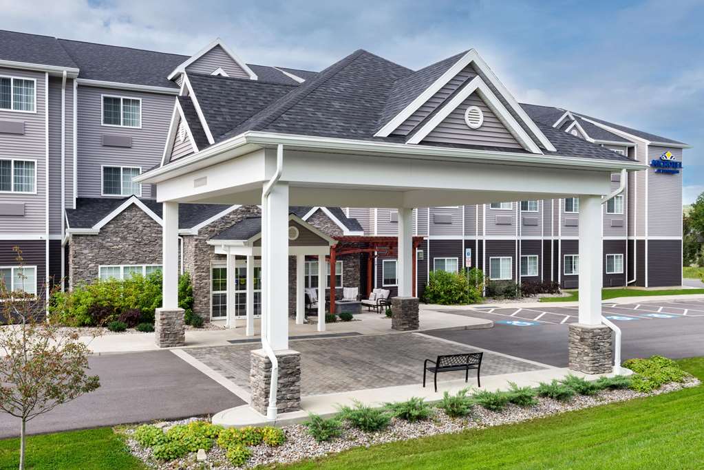 Microtel Inn & Suites by Wyndham Warsaw - photo 2