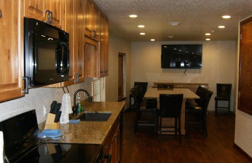 Glenwood Golf Course & Resort - photo 19