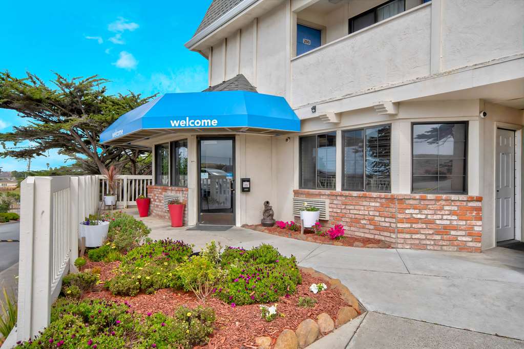 Motel 6 Marina CA Monterey - photo 20