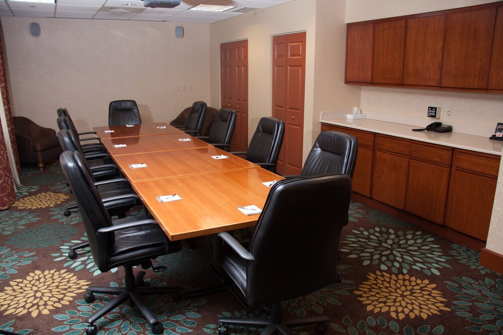 Staybridge Suites Corning by IHG - photo 30