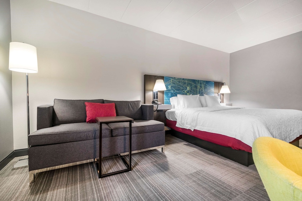 Hampton Inn Richmond - photo 12