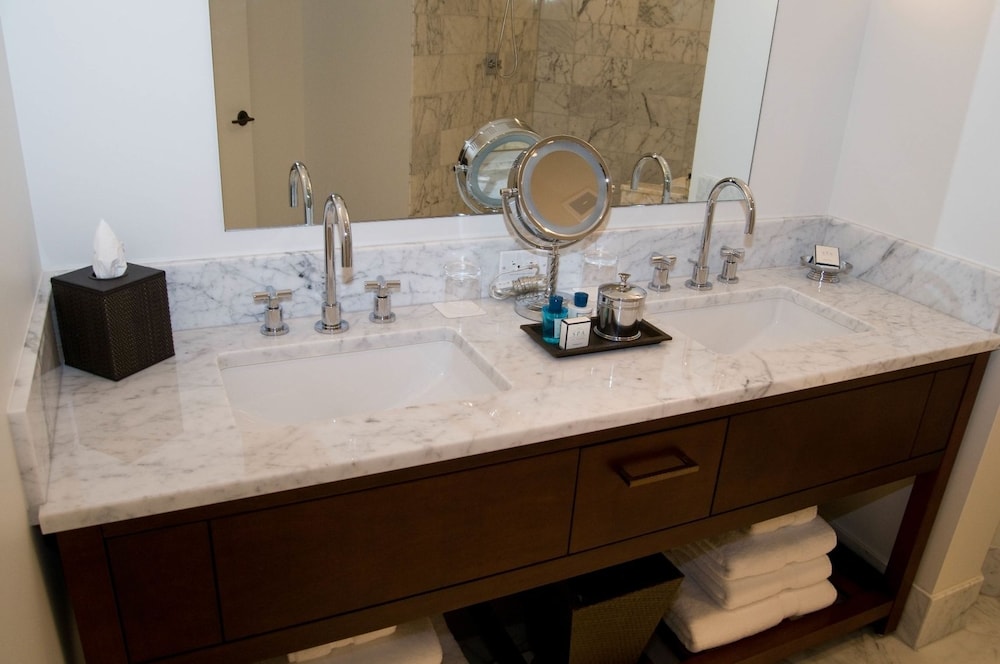 Jet Luxury at The Trump Waikiki - photo 68