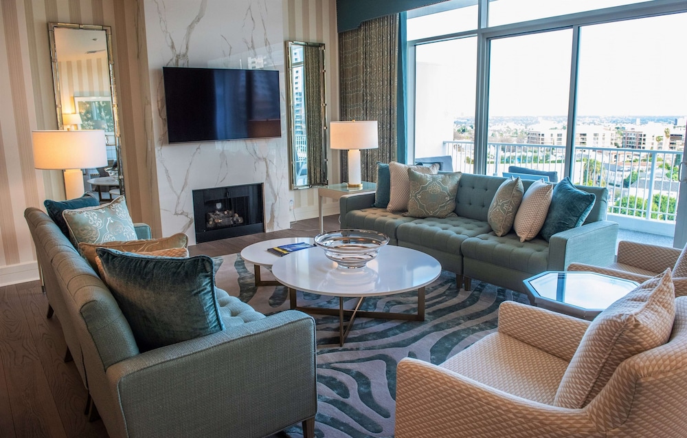 The Beverly Hilton - photo 35