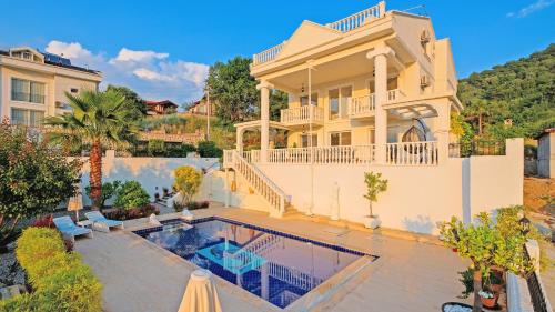 Villa Bianca — 4-Star Luxury Hotel in Fethiye, Turkey