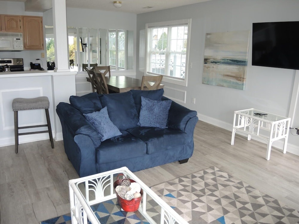 101 2 Bedroom Villa By Redawning 15502465 — Calabash
