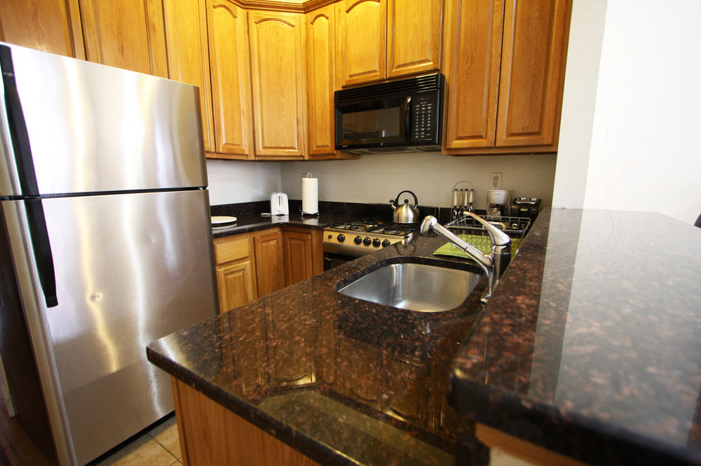 Luxury Suites Upper West Brownstone - photo 13