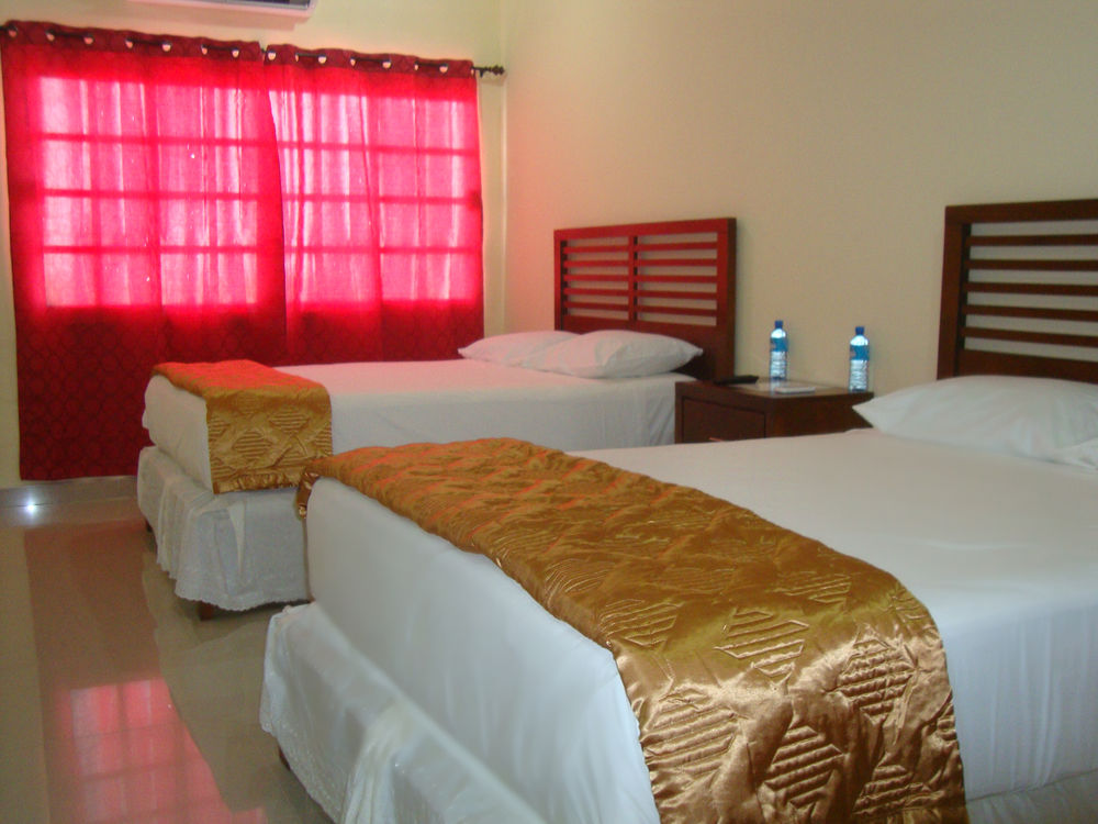 Best Caribbean Pickwick Hotel — Belize City — photo 2