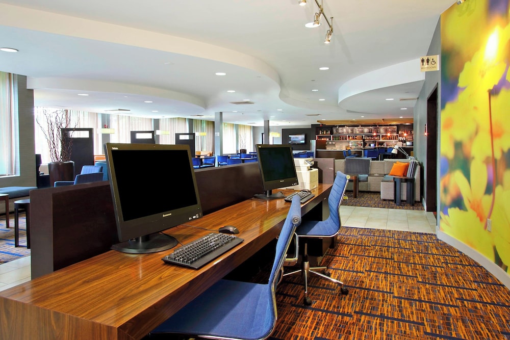 Courtyard by Marriott Rockaway Mount Arlington - photo 24