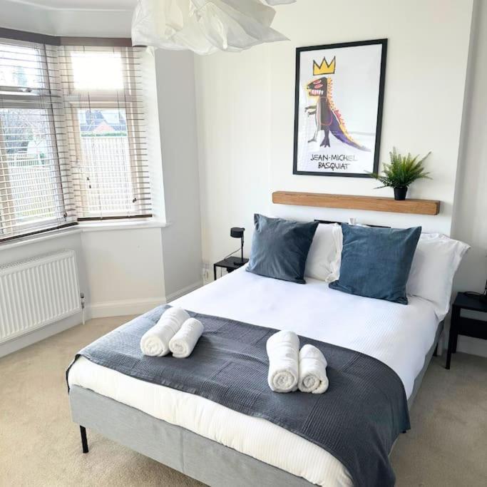 Oxford Kidlington 6 Bed 5 mins to Oxford Parkway — hotel in Kidlington