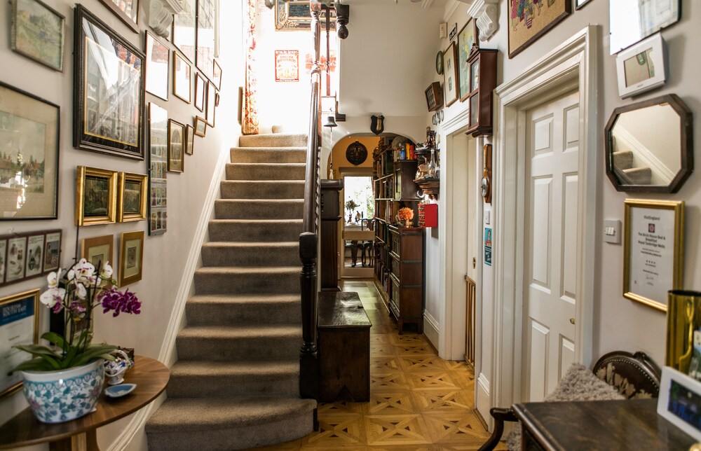 The Brick House Bed & Breakfast — 4-Star Luxury Hotel in Royal Tunbridge Wells, United Kingdom