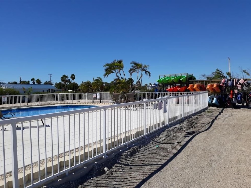Old Wooden Bridge Resort & Marina - photo 117