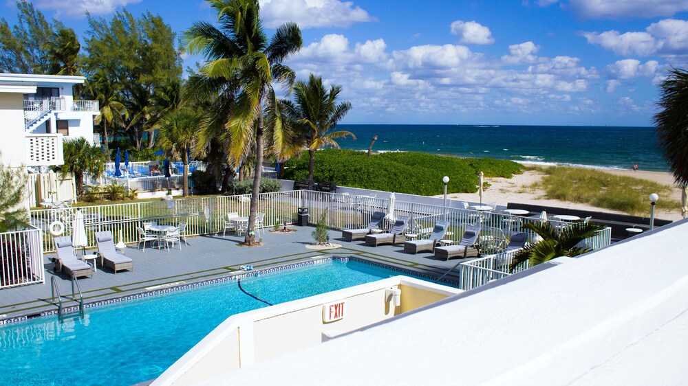 Coral Tides Resort - photo 129