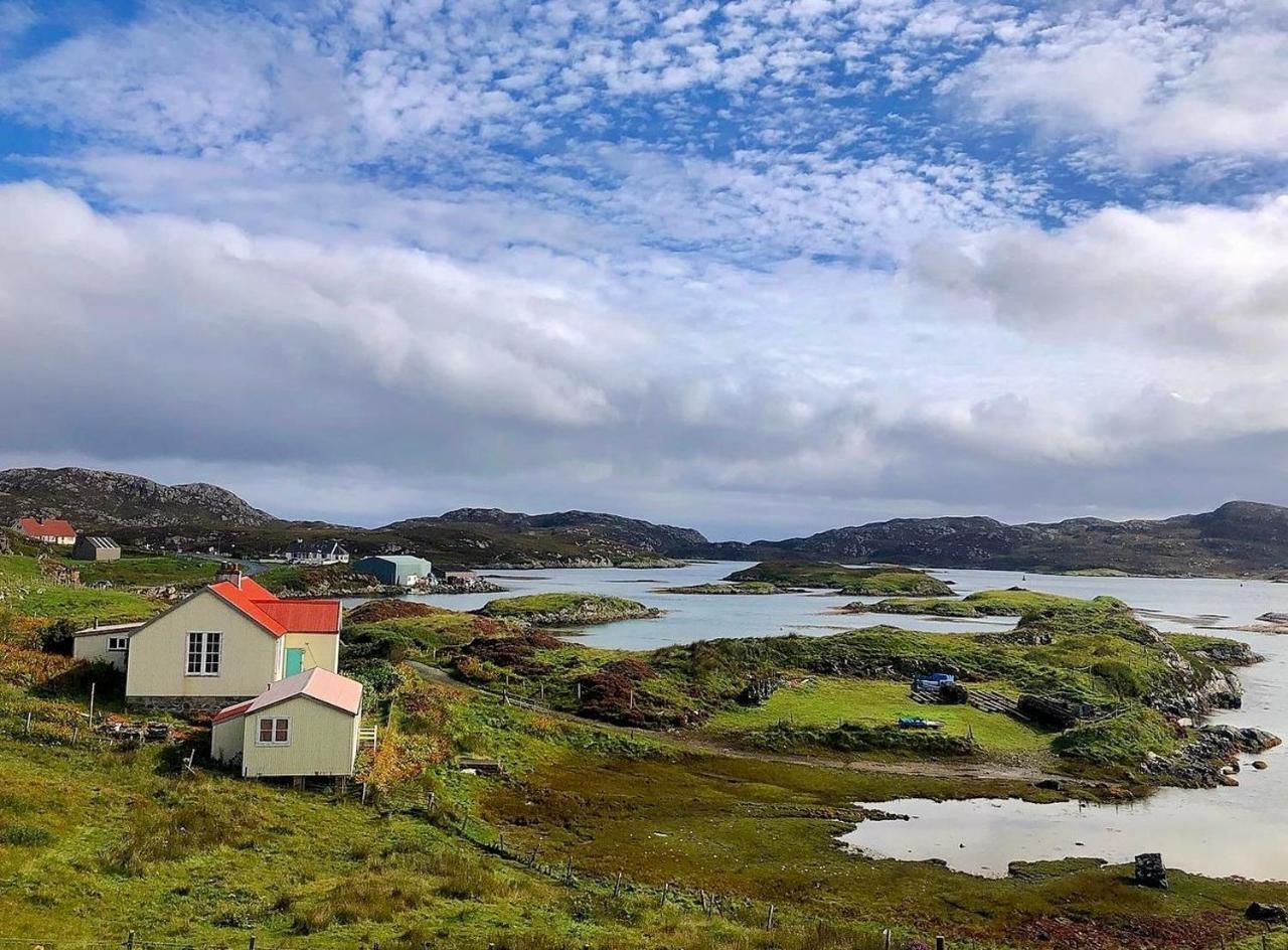 Kallin Schoolhouse Ravens Rock — Isle Of North Uist