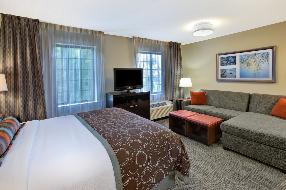 Staybridge Suites Louisville East by IHG - photo 17
