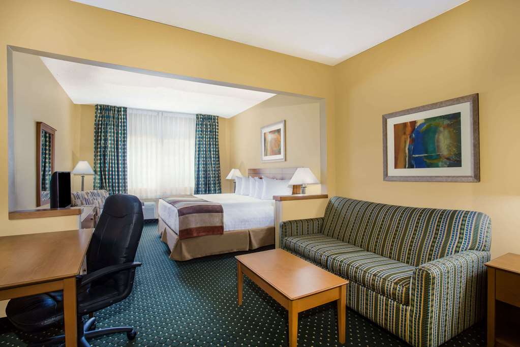 Baymont by Wyndham Helena - photo 12