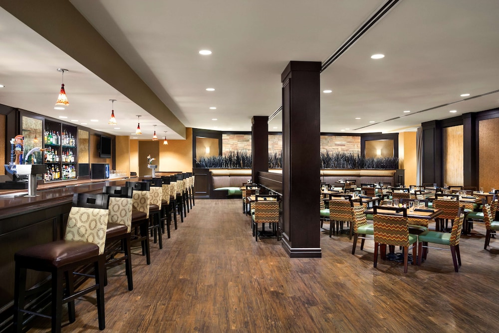 DoubleTree by Hilton Dallas DFW Airport North - photo 24
