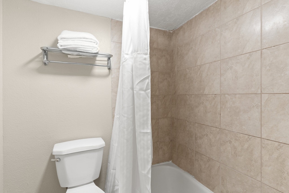 Extend A Suites Midtown Albuquerque - photo 29