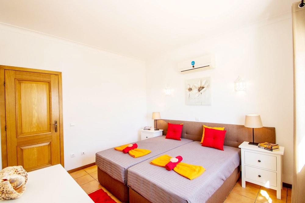 Villa Boracay — 4-Star Luxury Hotel in Albufeira, Portugal
