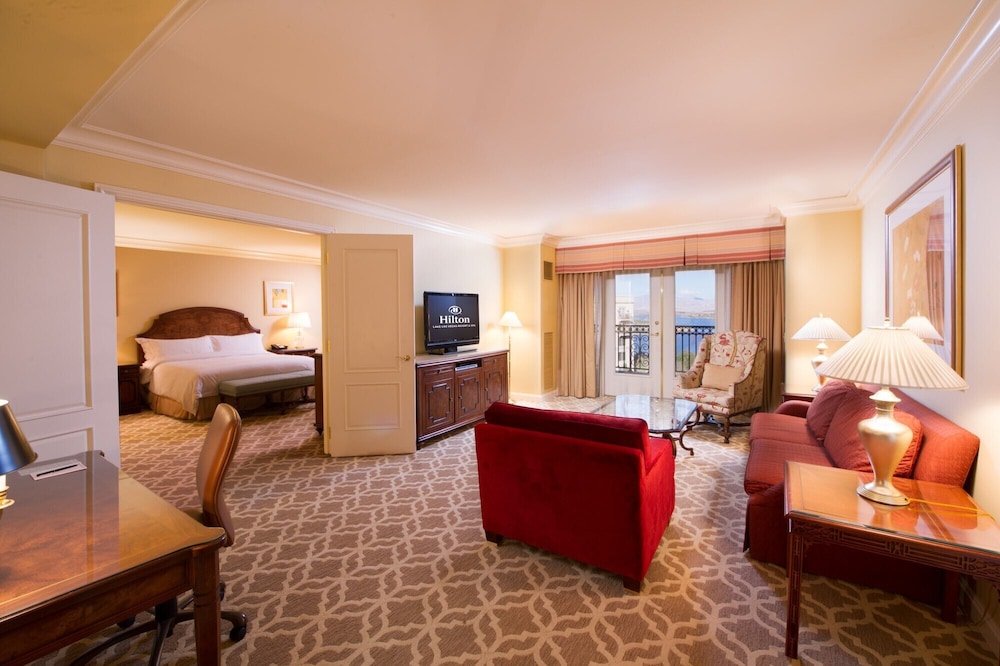 Hilton Lake Las Vegas Resort and Spa - photo 11