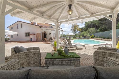 Villa Matian — 4-Star Luxury Hotel in Sorso, Italy