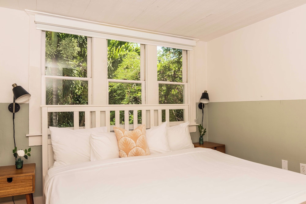 Miami River Inn by Renzzi - photo 39