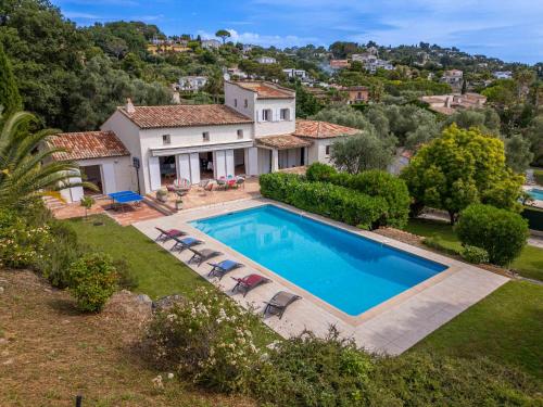 Mougins la Grande Bastide — hotel in Mougins