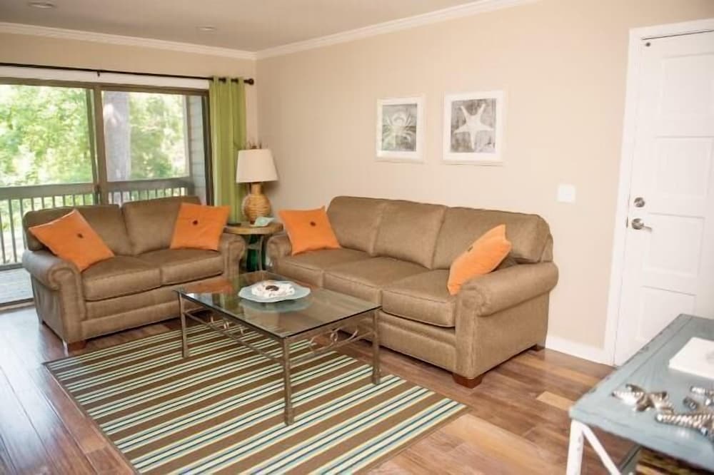 2358 Racquet Club at The Sea Pines Resort - photo 8