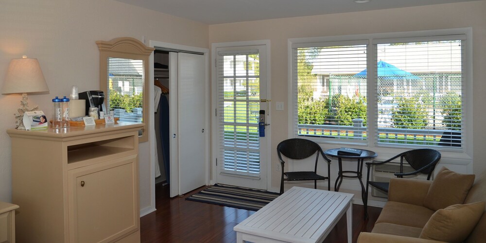 The Beachside At Nantucket - photo 41