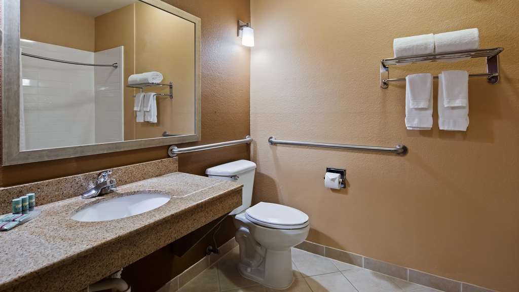 Best Western Granbury Inn & Suites - photo 28