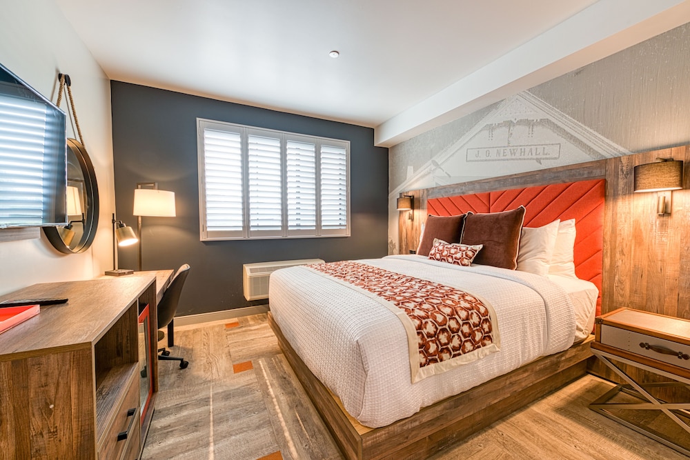 Hotel Lexen Newhall - photo 23