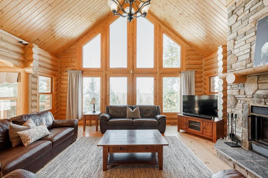 Fiddler Lake Resort Deer 90 in Unknown City, Canada