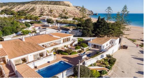 Casa Bom Porto — 4-Star Luxury Hotel in Luz, Portugal