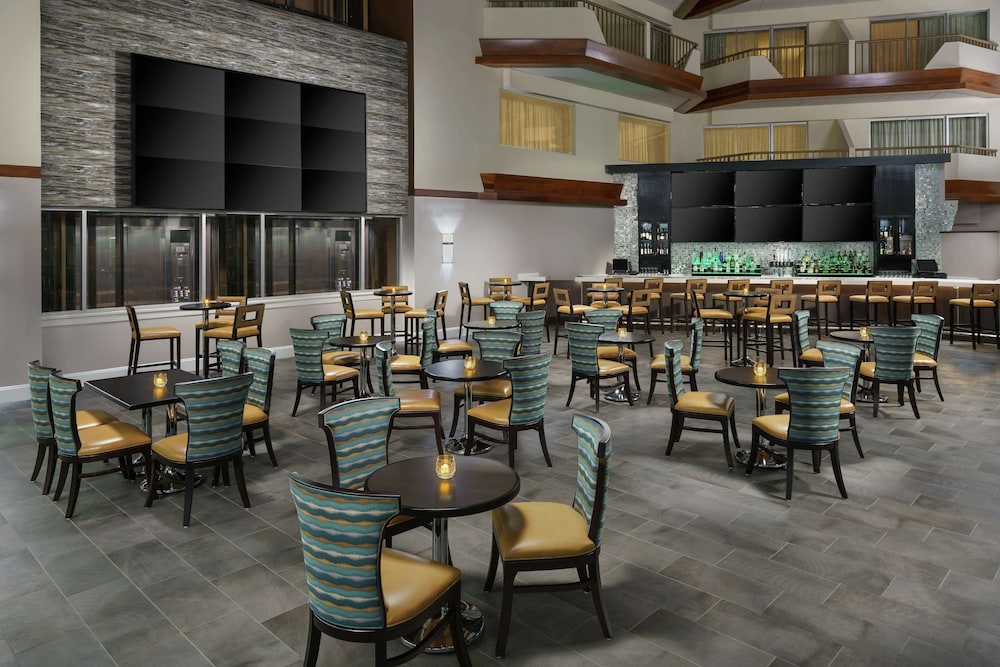 DoubleTree by Hilton Orlando Airport - photo 40