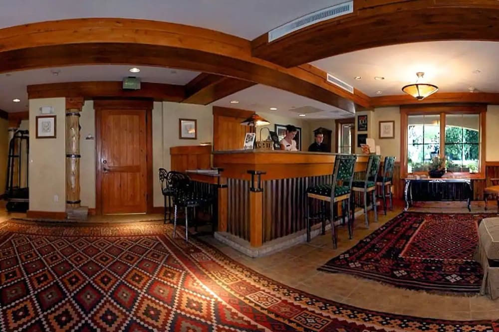 Inn at Lost Creek - photo 3