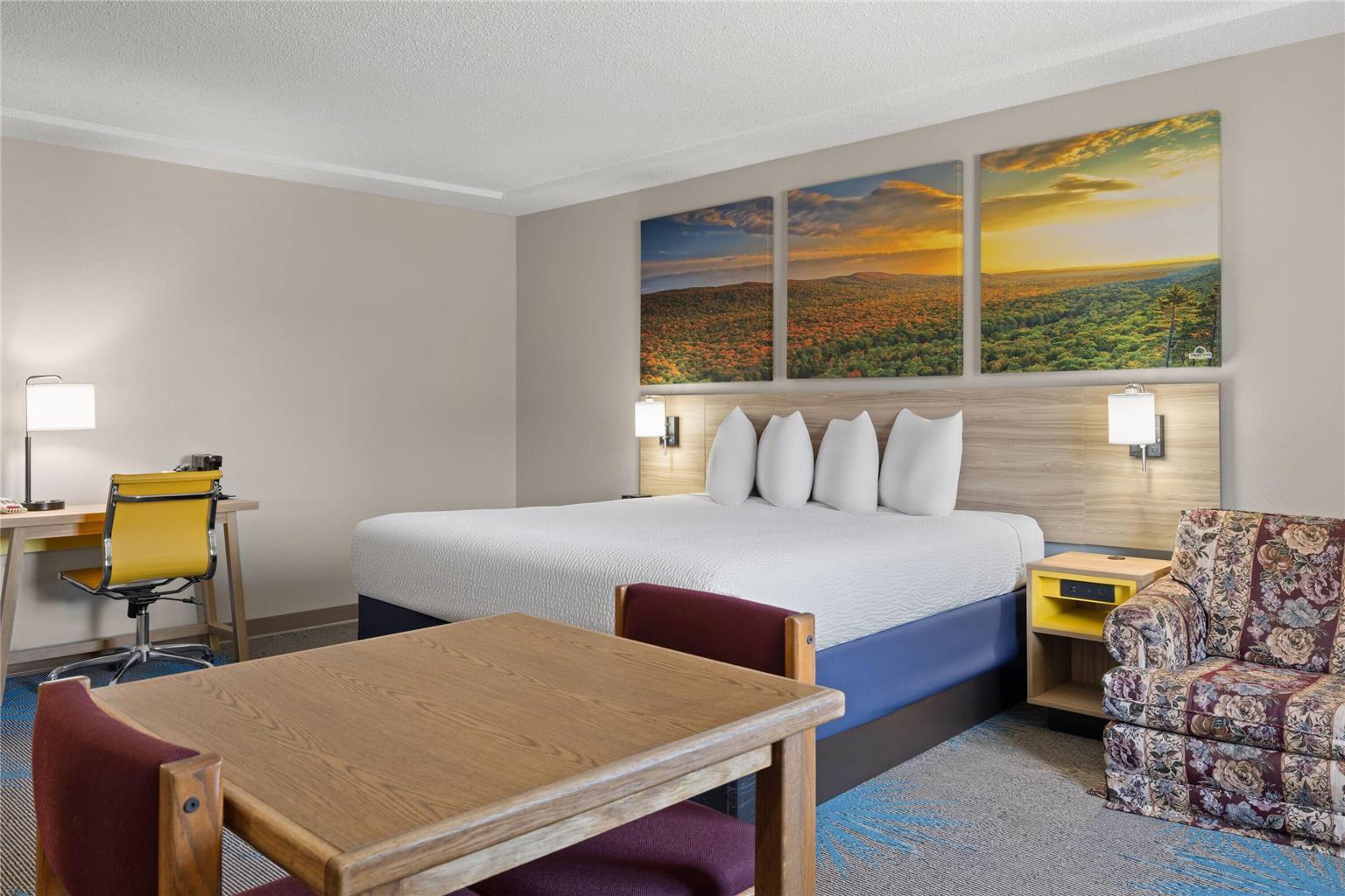 Days Inn by Wyndham Jamestown - photo 27