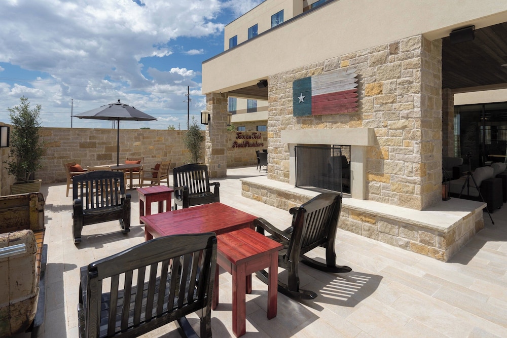 Fairfield Inn and Suites by Marriott Lubbock Southwest - photo 19