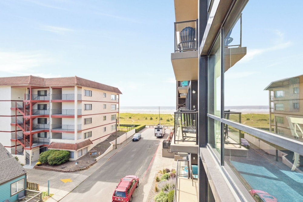 Sand & Sea Resort Condominiums - photo 809