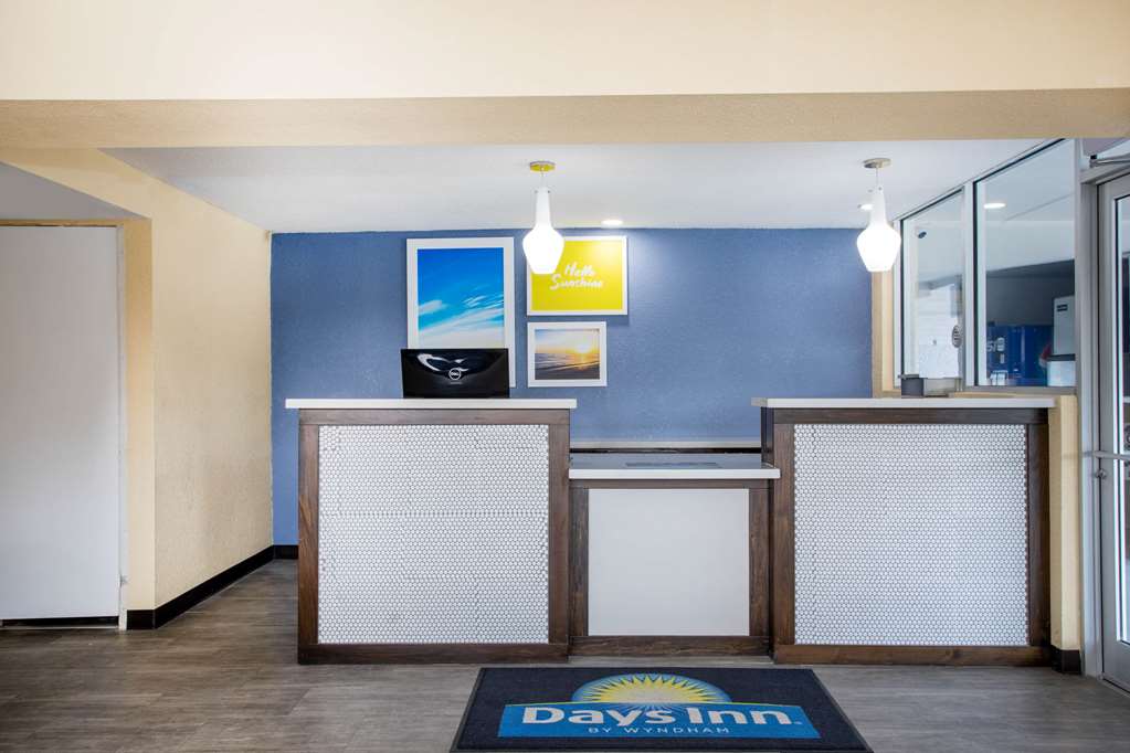 Days Inn by Wyndham Apopka Orlando - photo 8