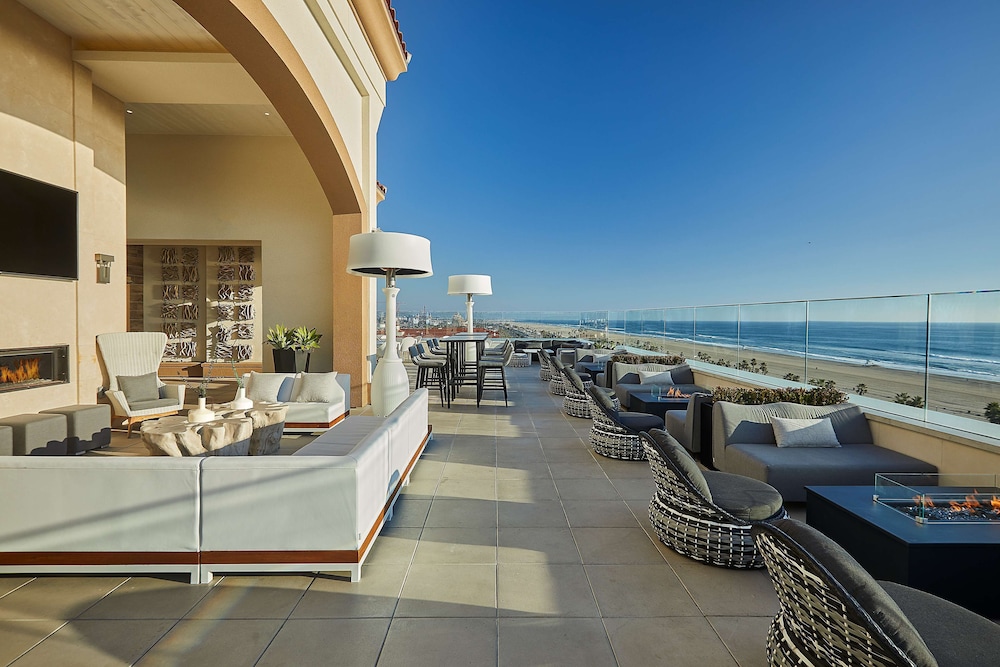 The Waterfront Beach Resort A Hilton Hotel - photo 223