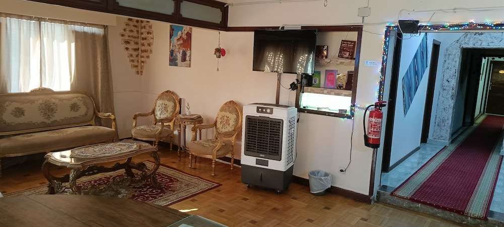 Luna Hotel - carbon neutral hotel in Cairo