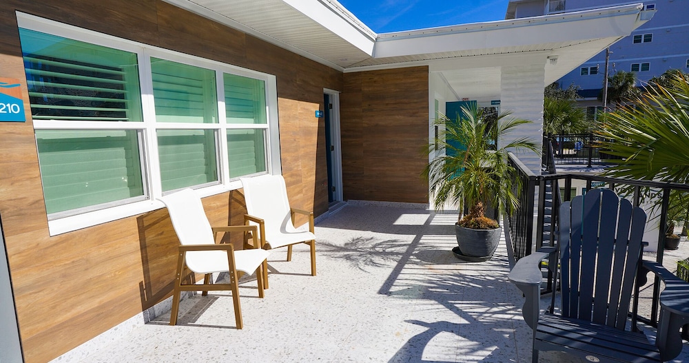 Ivory Sands Beach Suites - photo 48