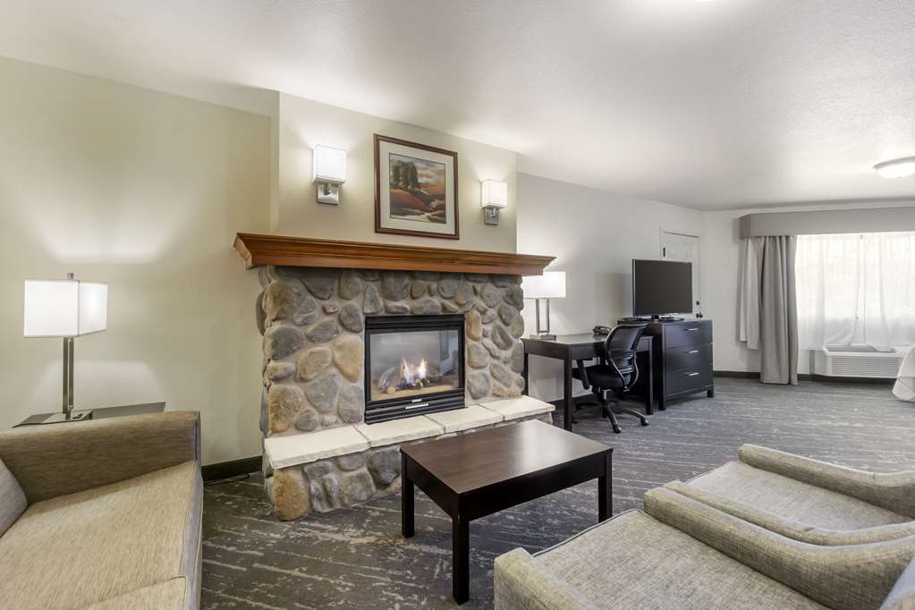 Best Western Plus Edmonds Harbor Inn — Edmonds — photo 3