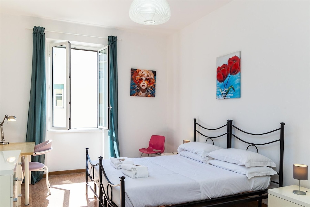 Jenner Apartment by Rental in Rome — 4-Star Luxury Hotel in Rome, Italy