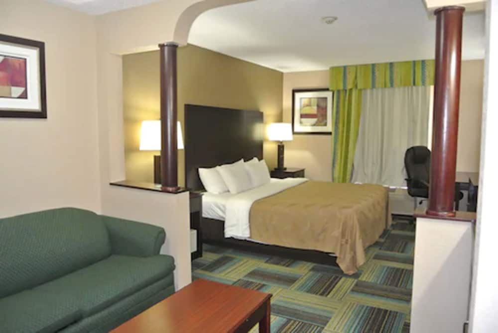 Quality Inn & Suites Arnold St Louis - photo 10