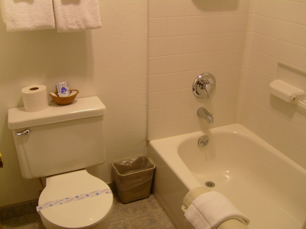 Shanico Inn - photo 12