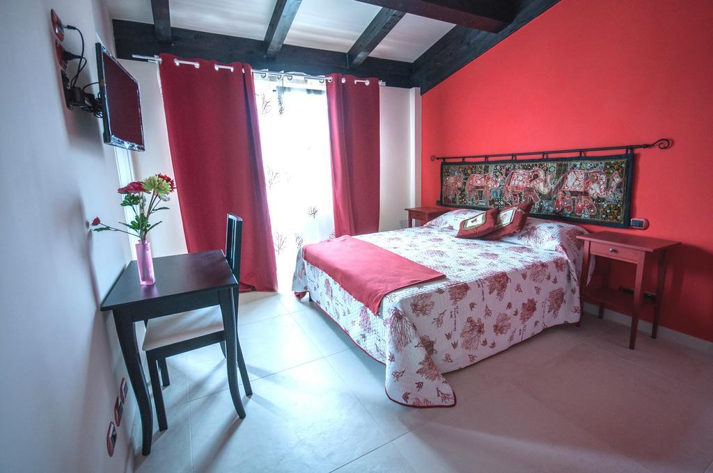 B&B I Fiori del Mare — 4-Star Luxury Hotel in Agropoli, Italy